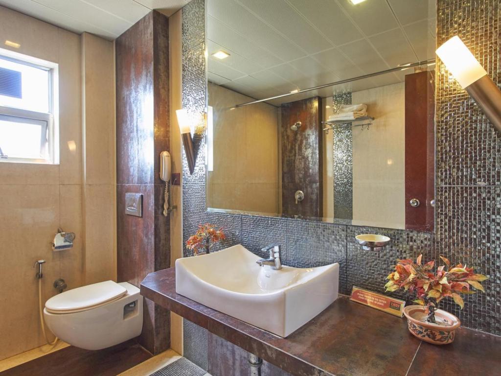 Drh Regency Bed & Breakfast Ahmedabad Eksteriør bilde